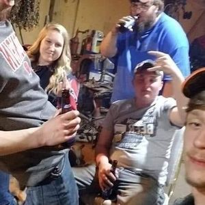 Meet your Posher, Derek